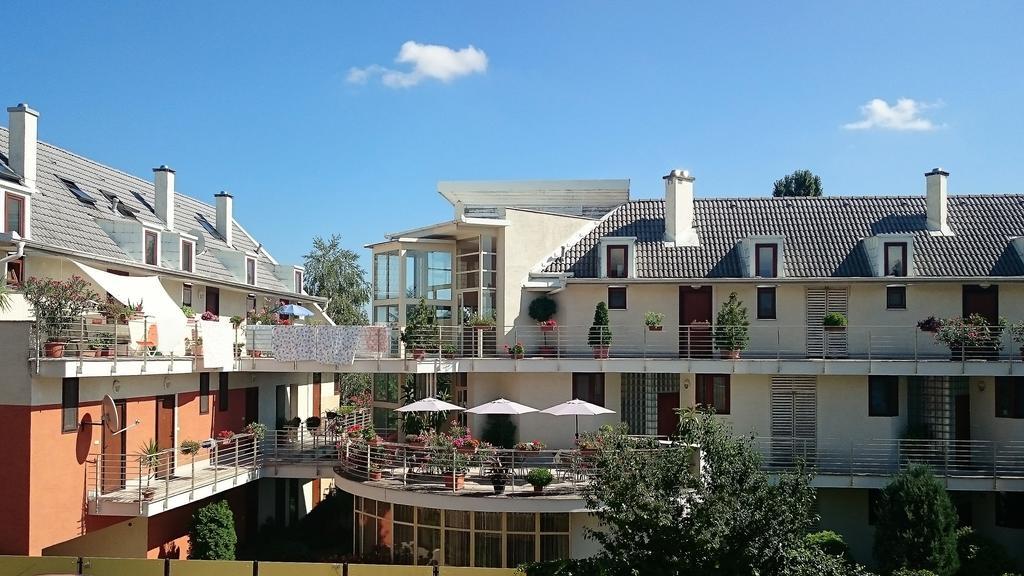 Feng Shui Wellness Apartmanhaz Hévíz Dış mekan fotoğraf